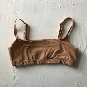 SKIMS Fits Everybody Scoop Neck Bra